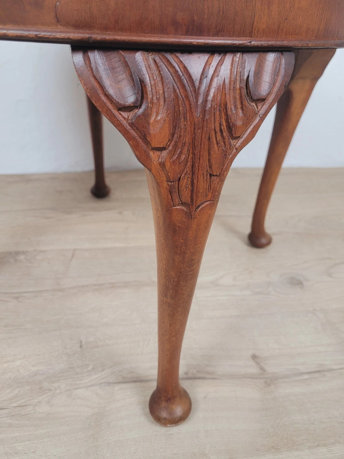 Walnut Coffee Side Table Circular Scalloped Cabriole Carved Postage Available