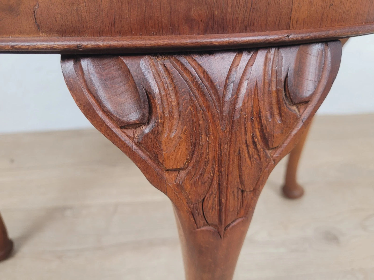 Walnut Coffee Side Table Circular Scalloped Cabriole Carved Postage Available