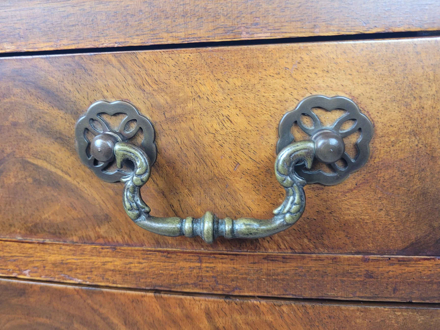 Vintage Chest Of Drawers Mahogany Antique Style Bedroom Postage Available