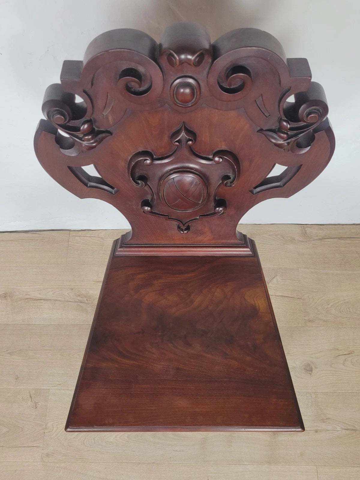 Victorian Hall Chair 19th Century Carved Mahogany Postage Available