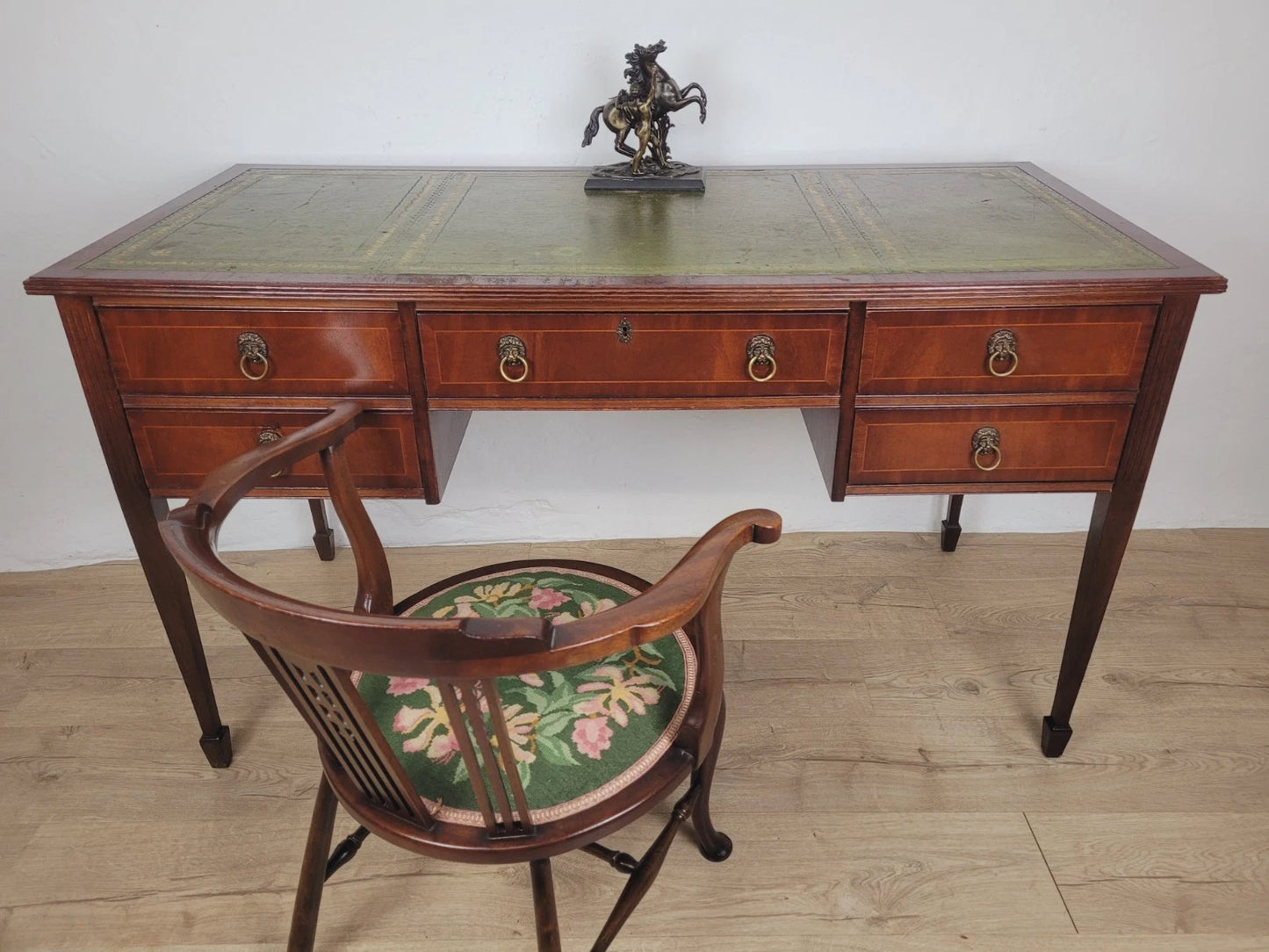 Vintage Writing Desk Leather Mid 20th Century Mahogany Delivery Available