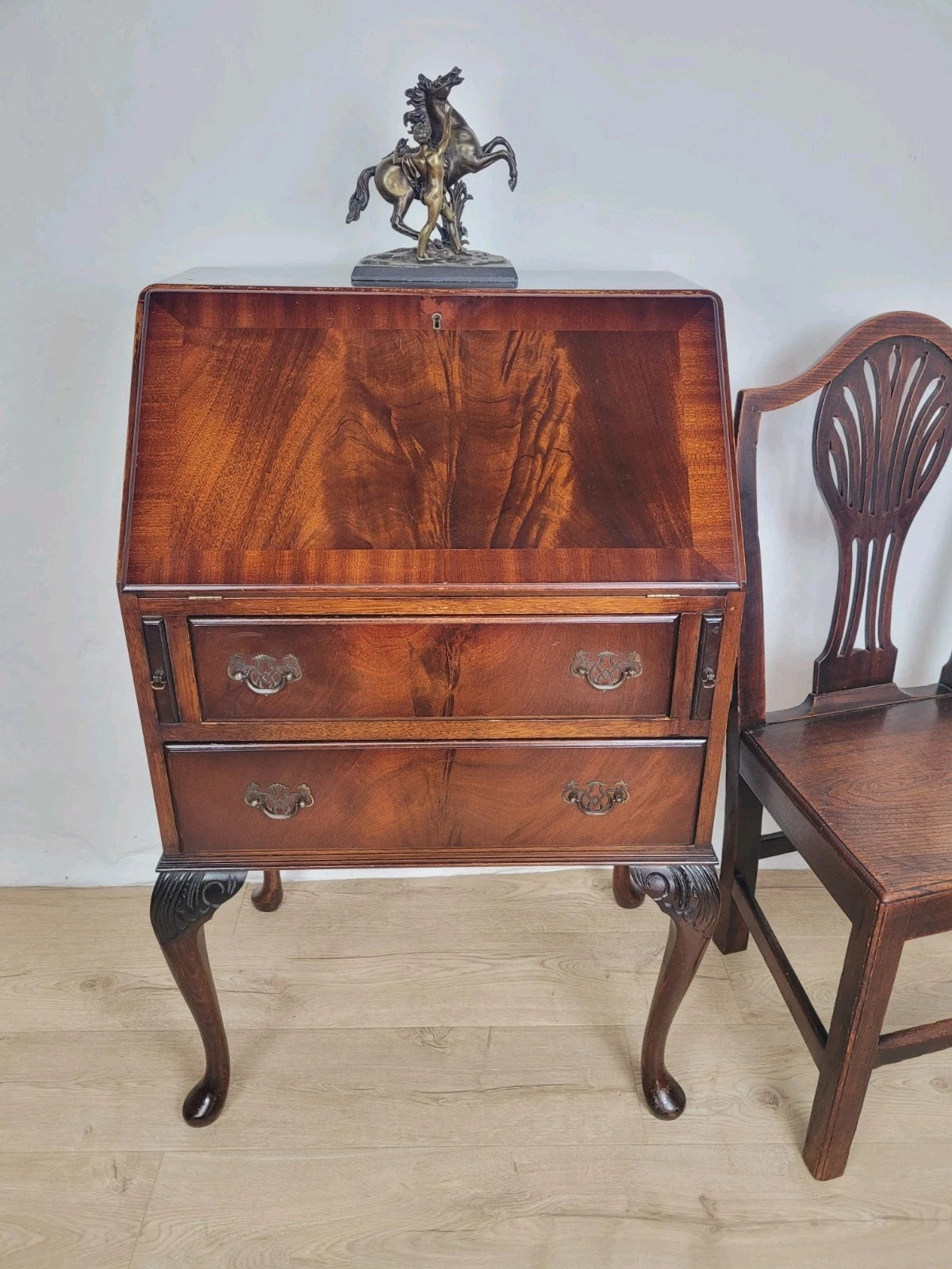 Vintage Writing Desk Bureau Ladies Queen Anne 1940 Lock & Key Delivery Available
