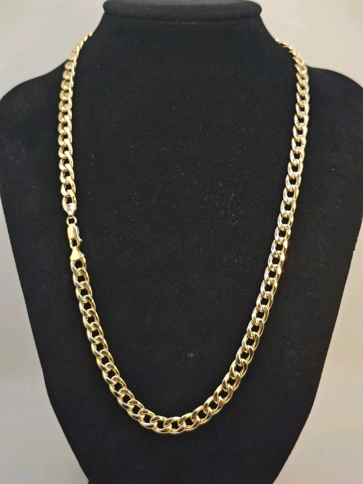 9ct Gold Necklace Curb Link 20" Yellow Gold 14.7 Grams Postage Available
