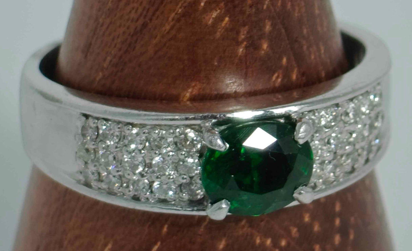 Diamond Tourmaline Ring Platinum Hallmarked Jewellery Postage Available