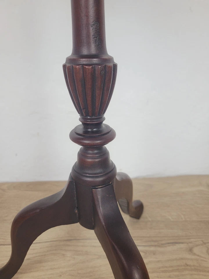 Victorian Tripod Wine Table Mahogany 19th-Century English Postage Available