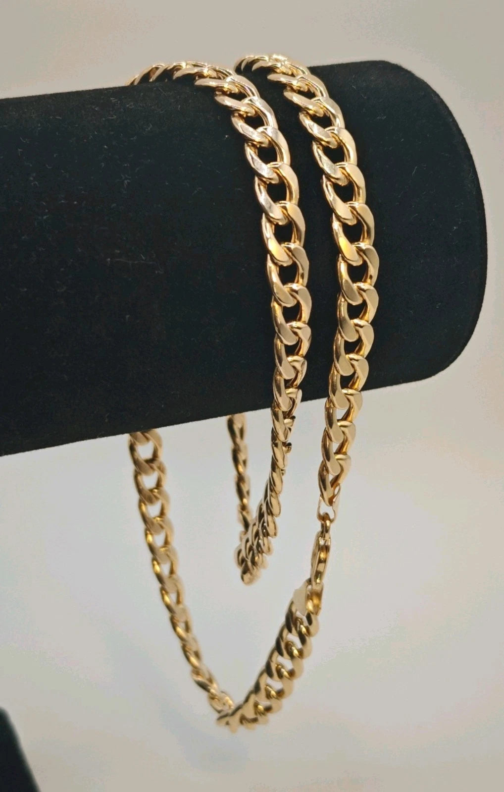 9ct Gold Necklace Curb Link 20" Yellow Gold 14.7 Grams Postage Available