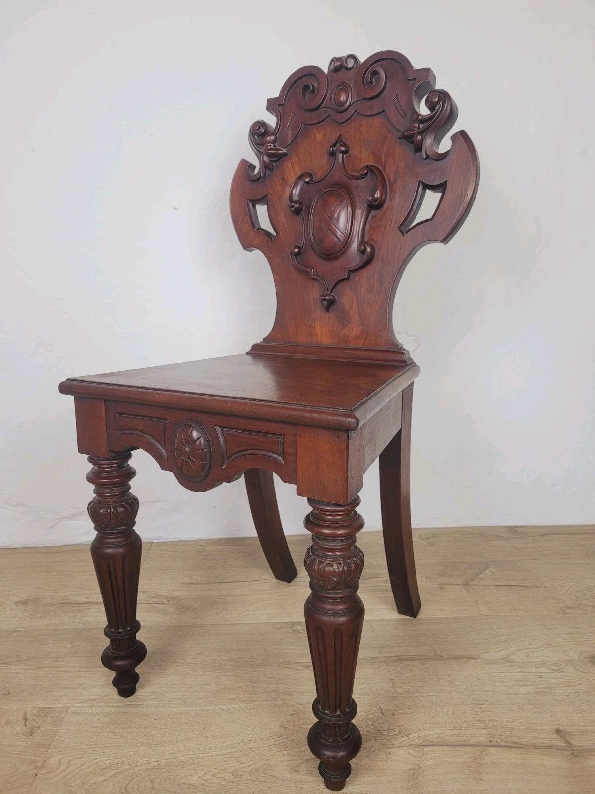Victorian Hall Chair 19th Century Carved Mahogany Postage Available