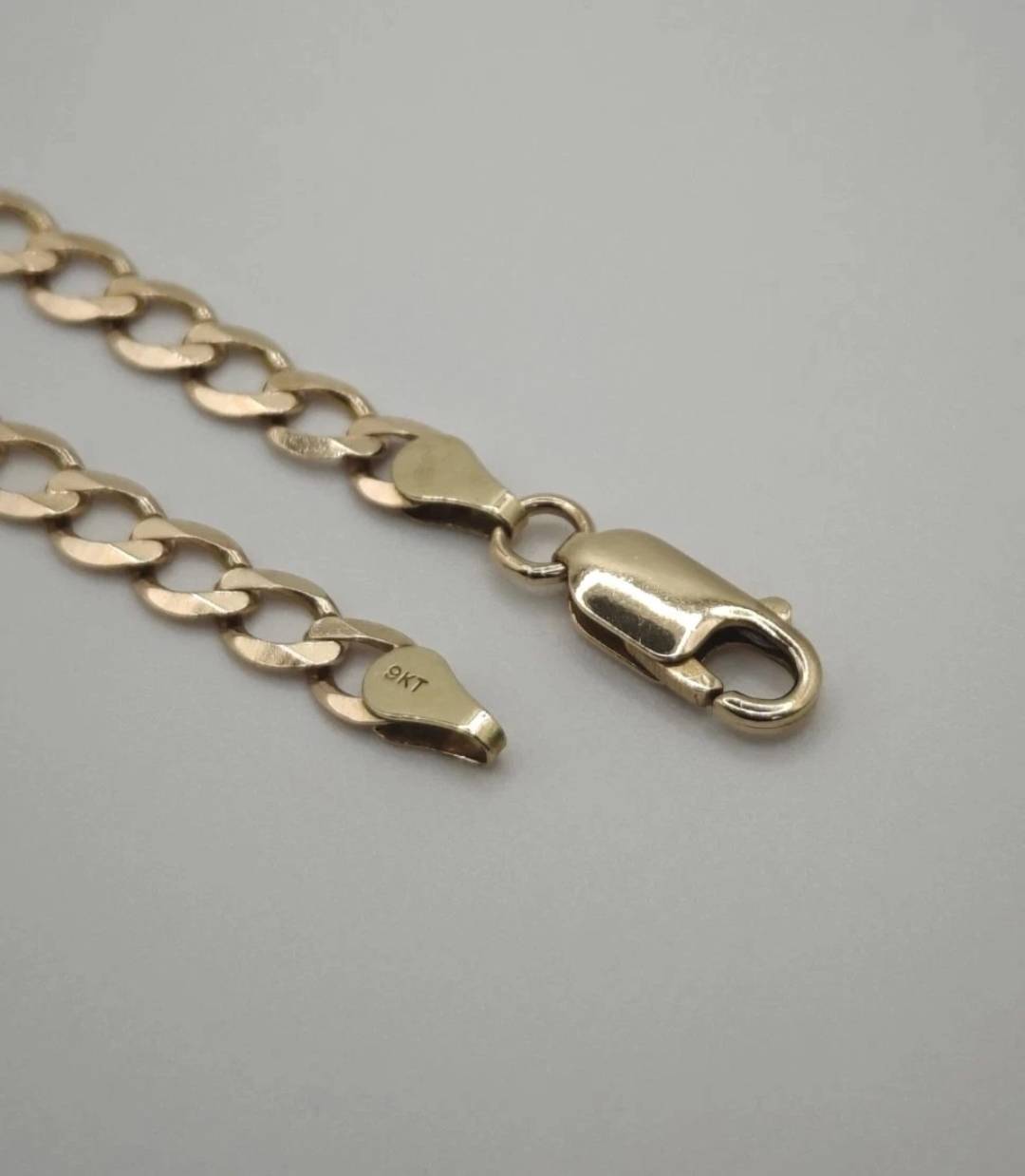 Flat Curb Necklace Gold 9ct 18.7 Inch Postage Available