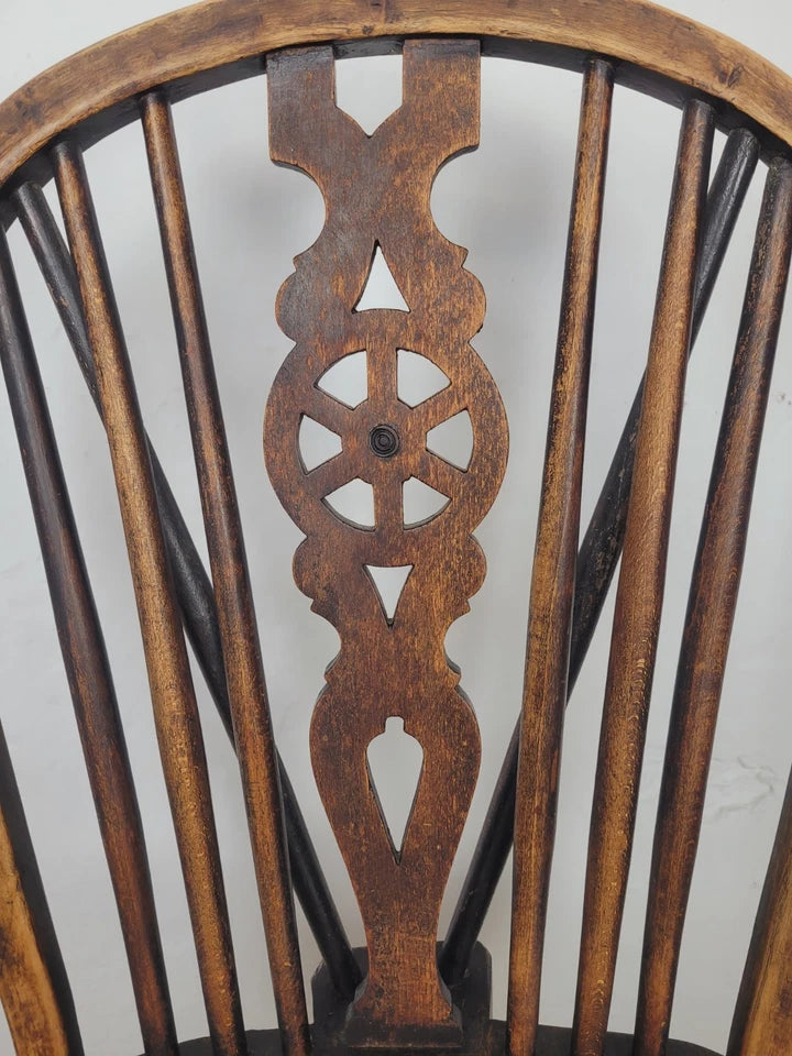 Kitchen Windsor Chair Victorian Country Wheel Back Elm Antique Postage Available