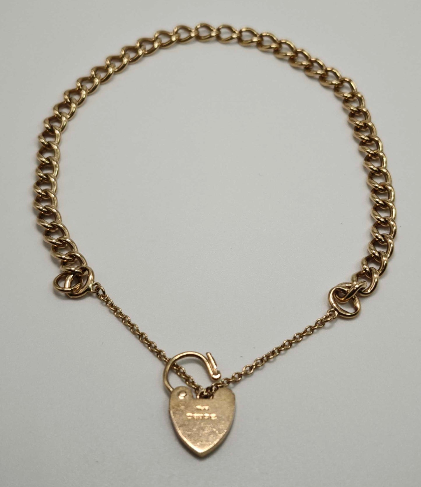 Vintage Padlock Heart Bracelet 9ct Yellow Gold Charm Curb Link 7.8 inches