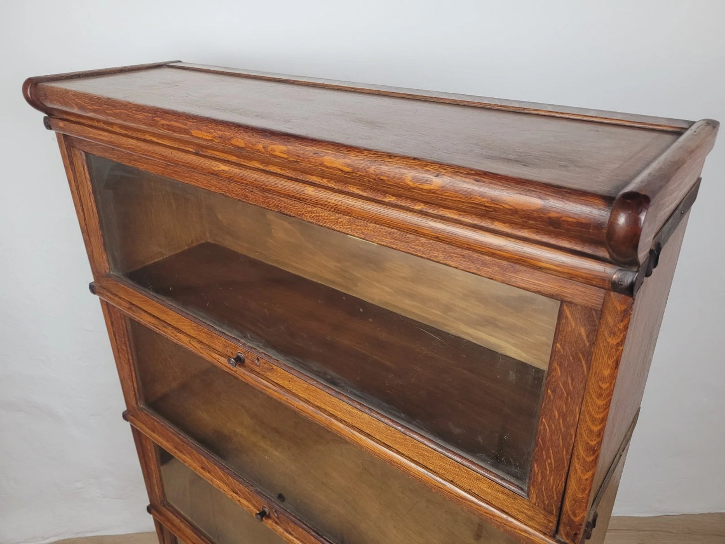 Globe Wernicke Bookcase Stackable Glass Doors Oak Antique Delivery Available