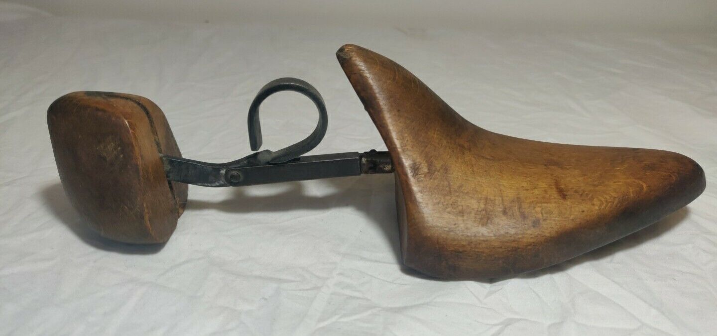 Peal's "P.P" Shoe Tree Last Set Metal Original Victorian Postage Available