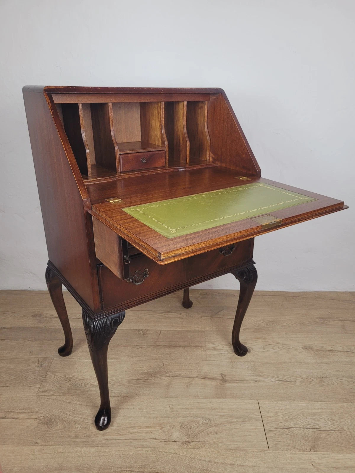 Vintage Writing Desk Bureau Ladies Queen Anne 1940 Lock & Key Delivery Available
