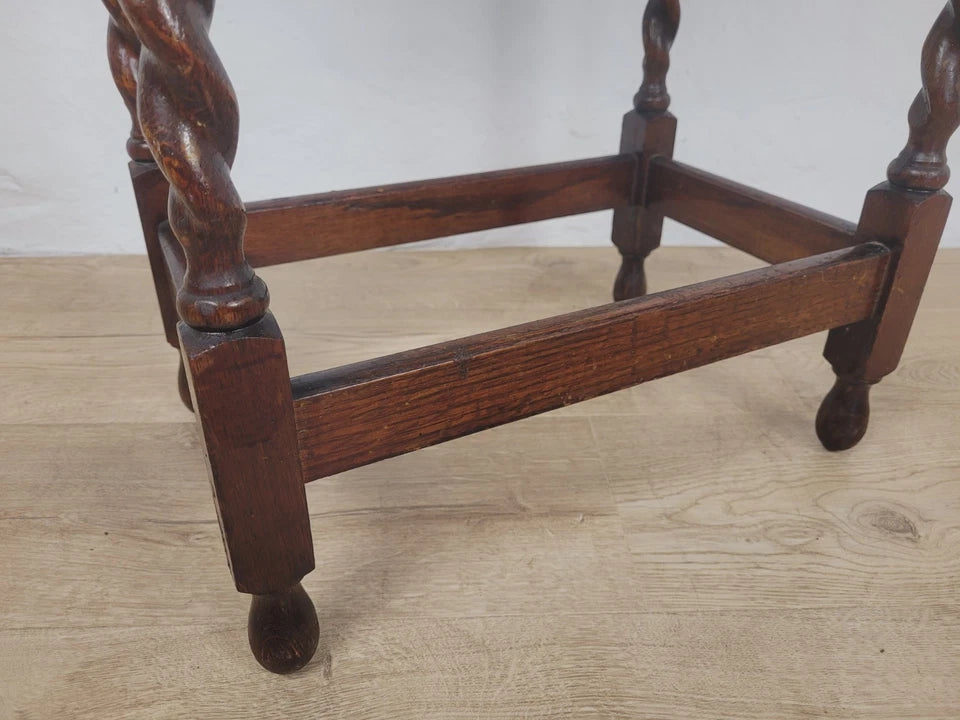 Barley Twist Occasional Table Oak Figured Country English Postage Available