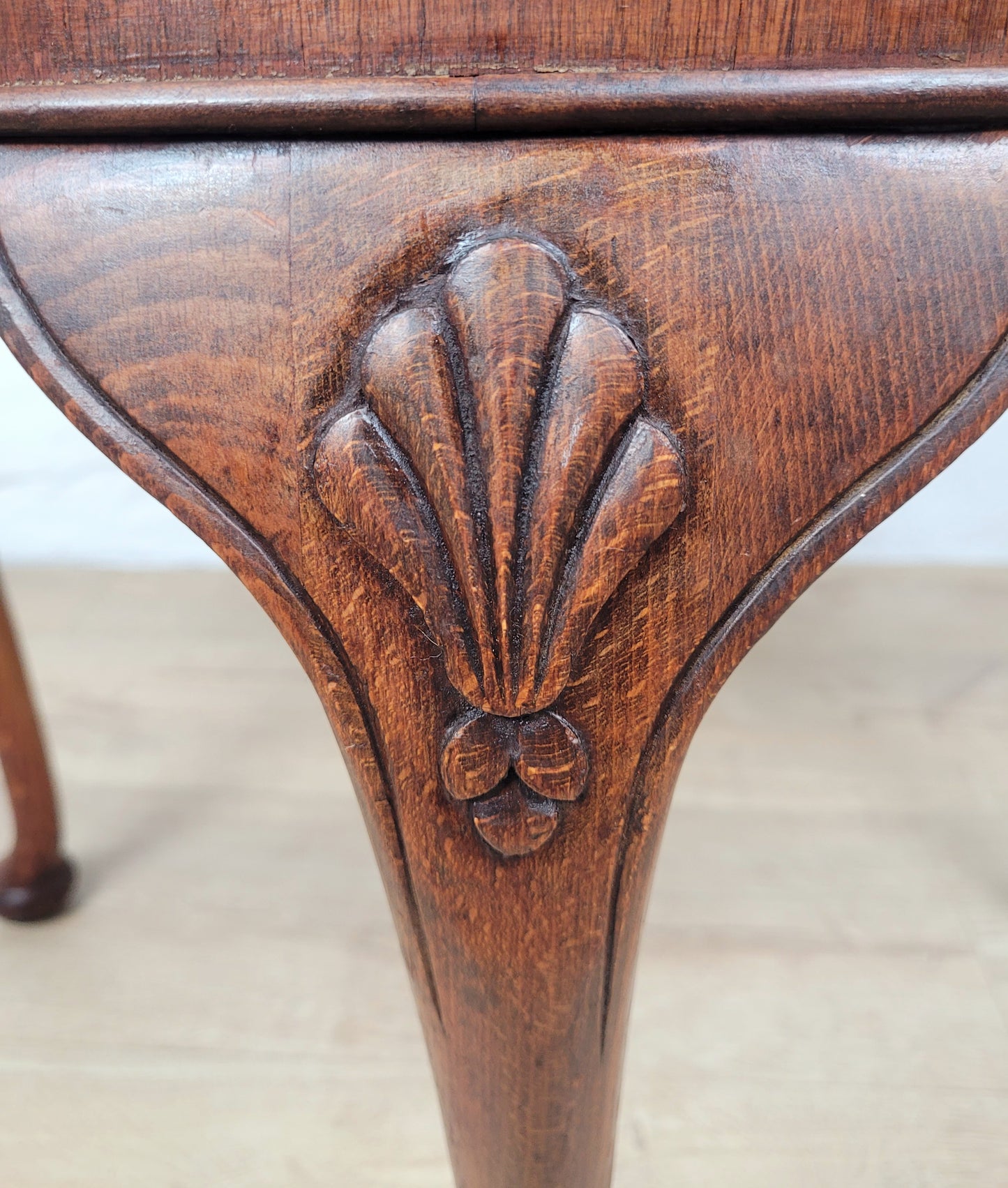 Walnut Coffee Side Table Circular Scalloped Cabriole Carved Postage Available