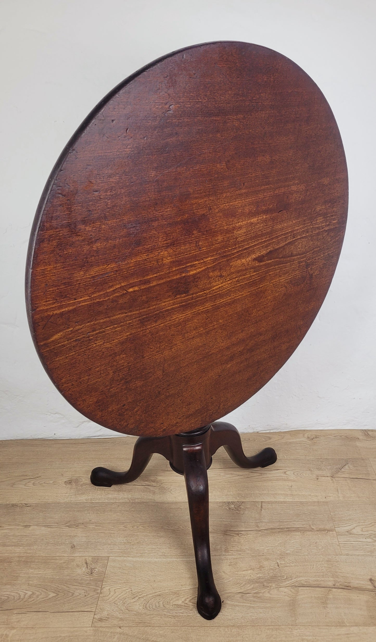 Tilt top Dining Table Circular Bird Cage Pedestal Antique Delivery Available