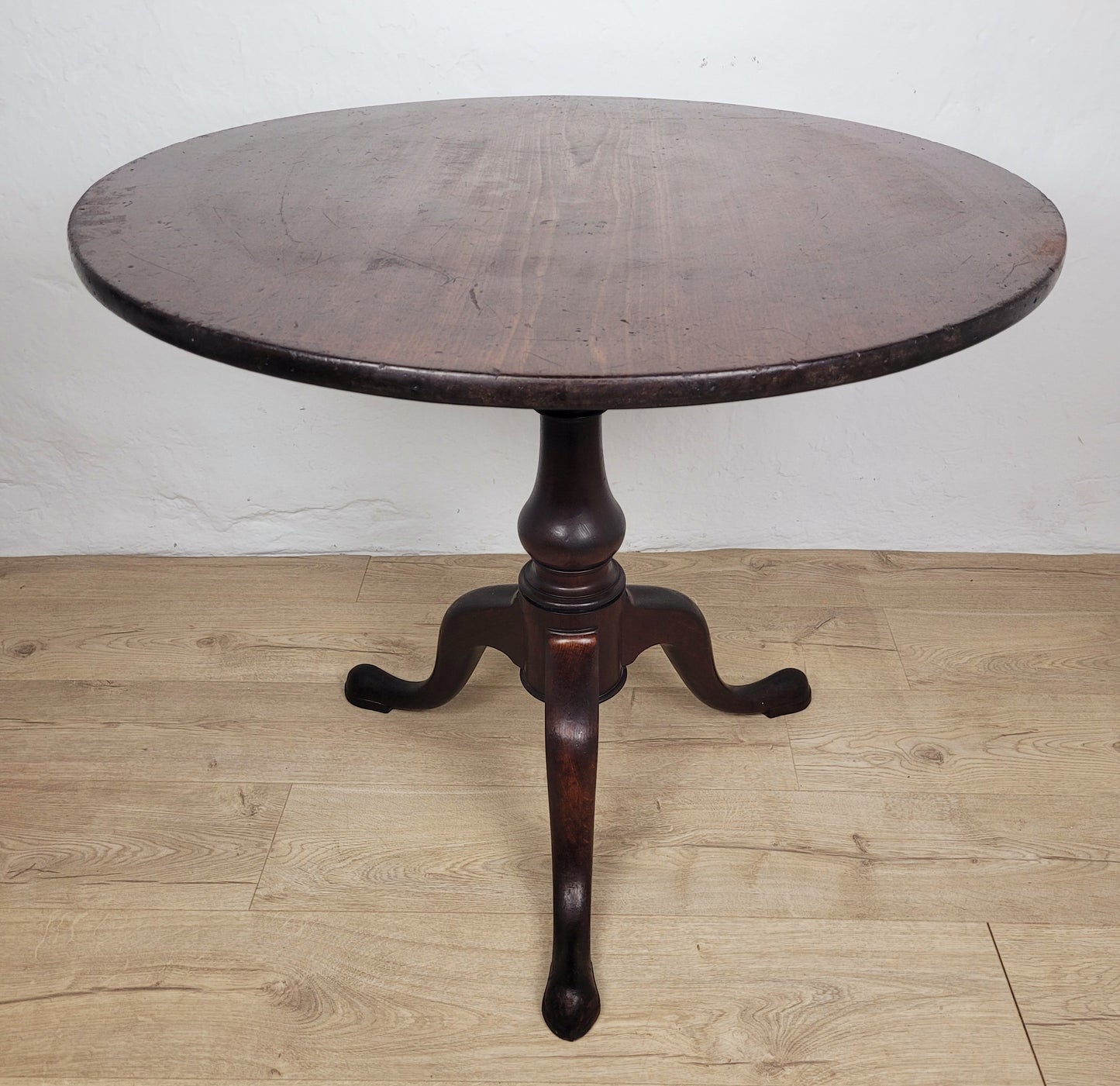 Tilt top Dining Table Circular Bird Cage Pedestal Antique Delivery Available