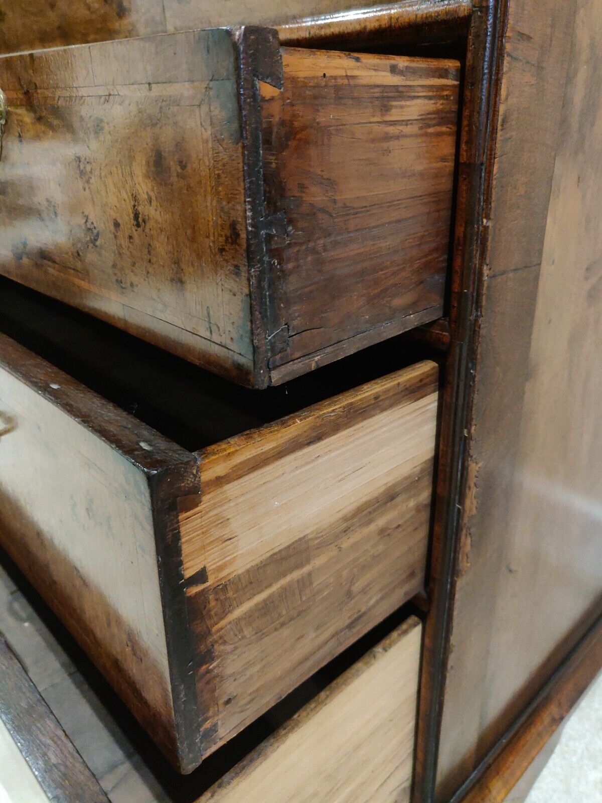Walnut Writing Bureau George I Featherbanded Antique Delivery Available