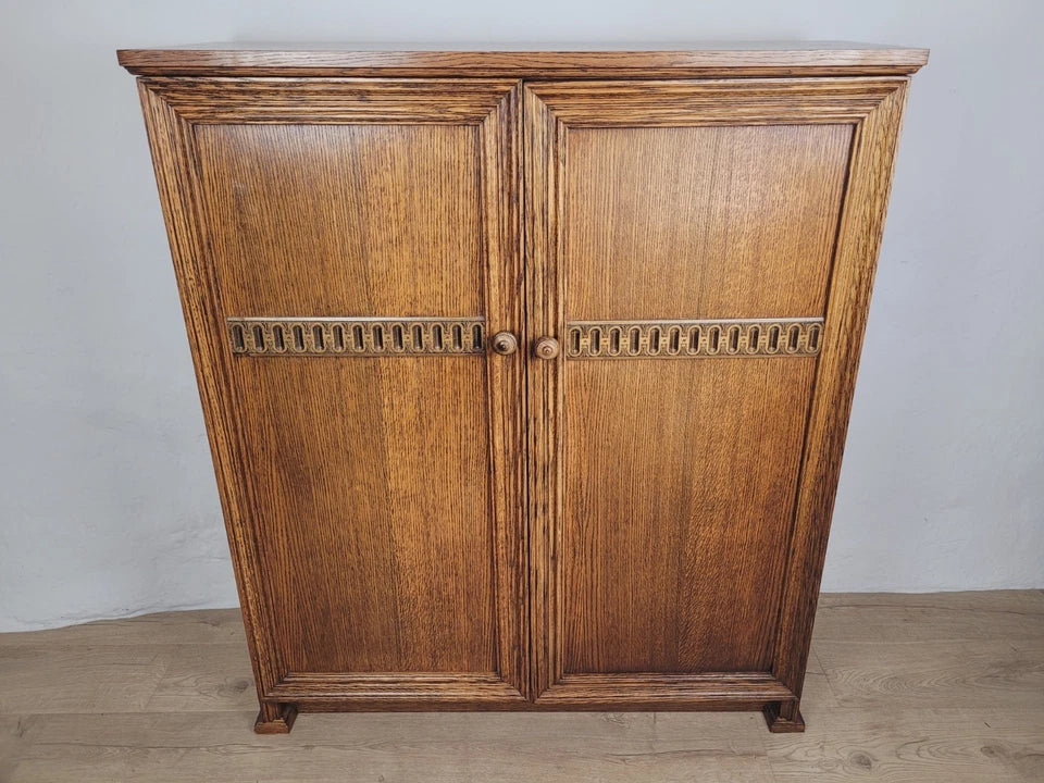 Bedroom Linen Cupboard Vintage Oak Handles Country Rustic Delivery Available