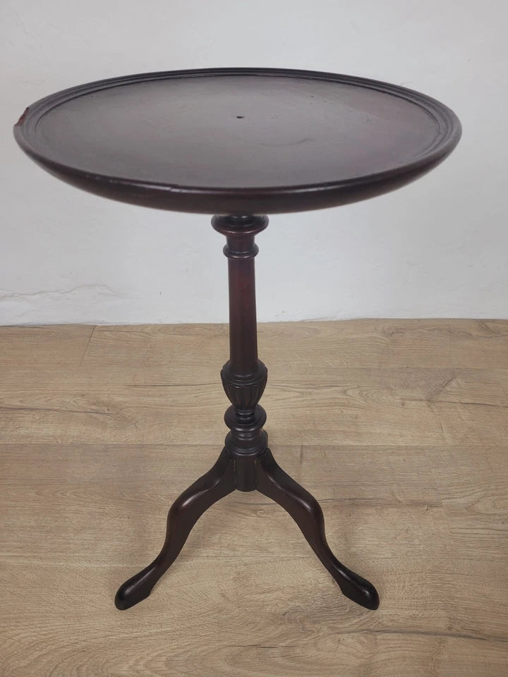 Victorian Tripod Wine Table Mahogany 19th-Century English Postage Available