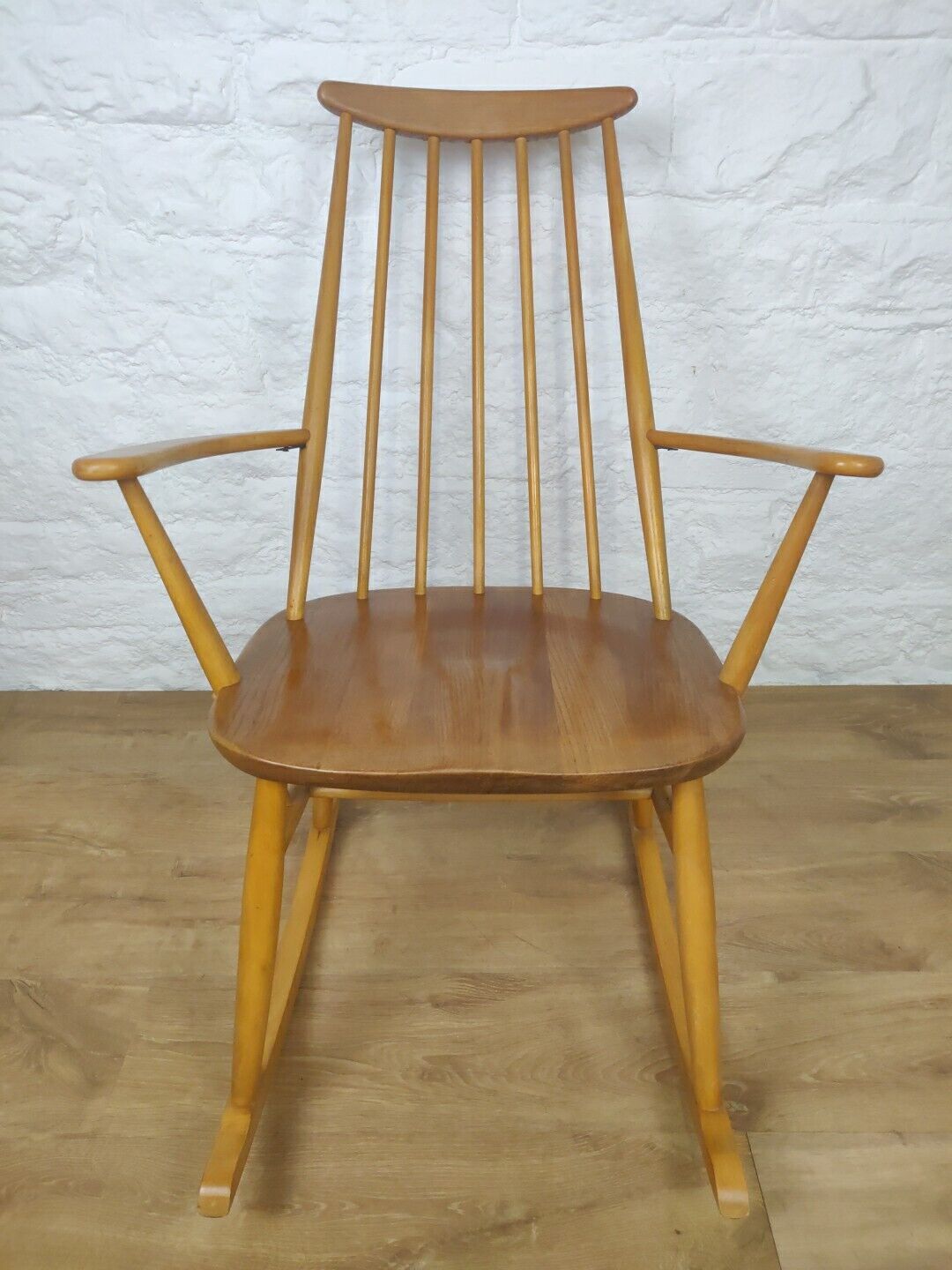 Rocking Chair Ercol 428 Quaker 1970's Vintage Beech Delivery Available