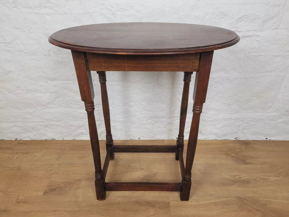 Edwardian Oval Side Table Hall Turned Legs Mahogany English Postage Available