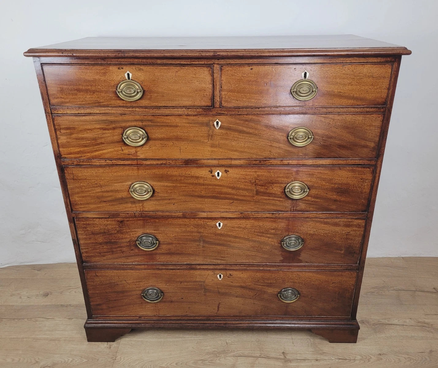 Waring & Gillow Chest of Drawers 2 Over 4 English Regency Delivery Available