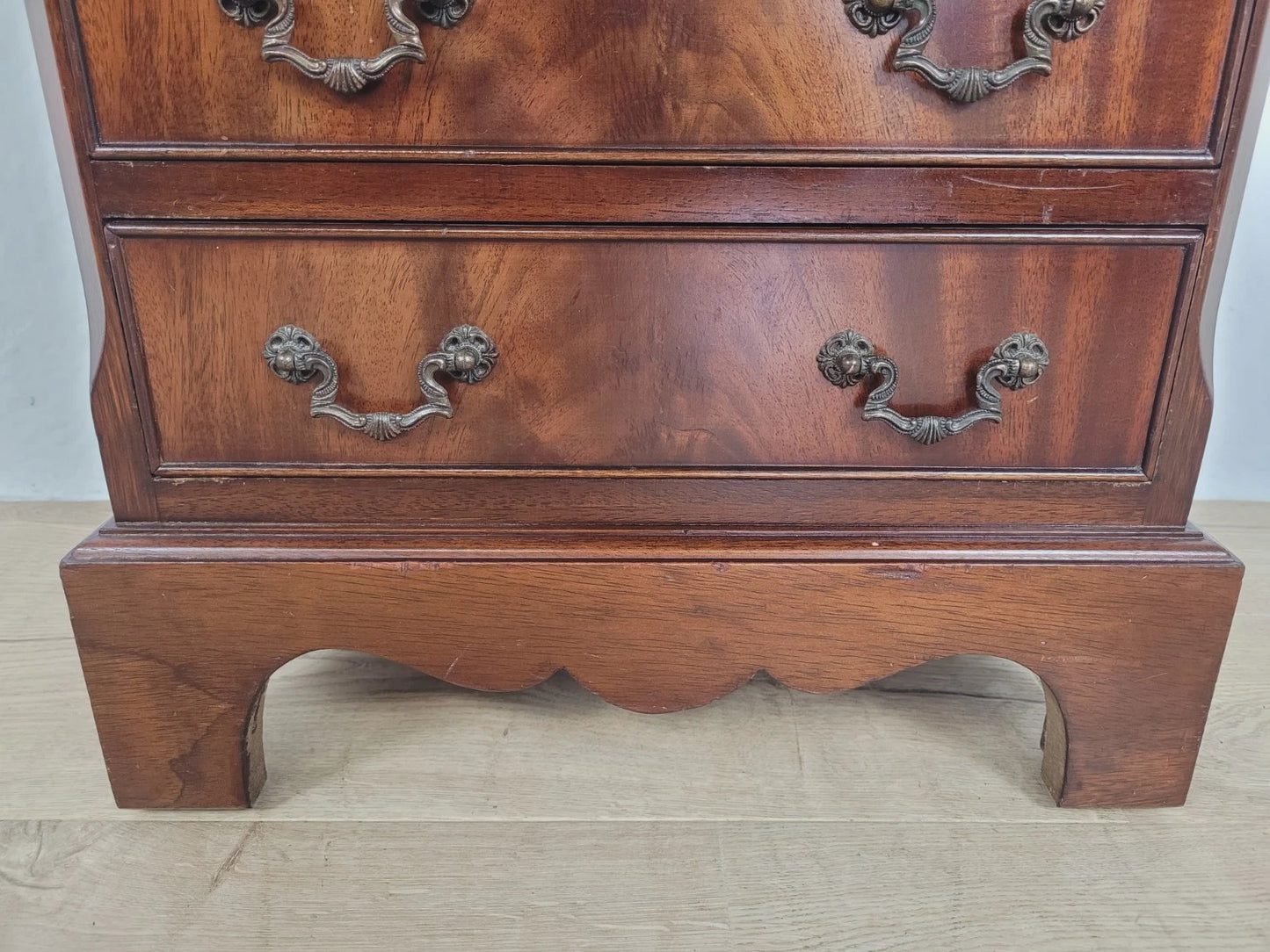 Chest Of Drawers Mahogany Antique Style Drop Handles Vintage Postage Available