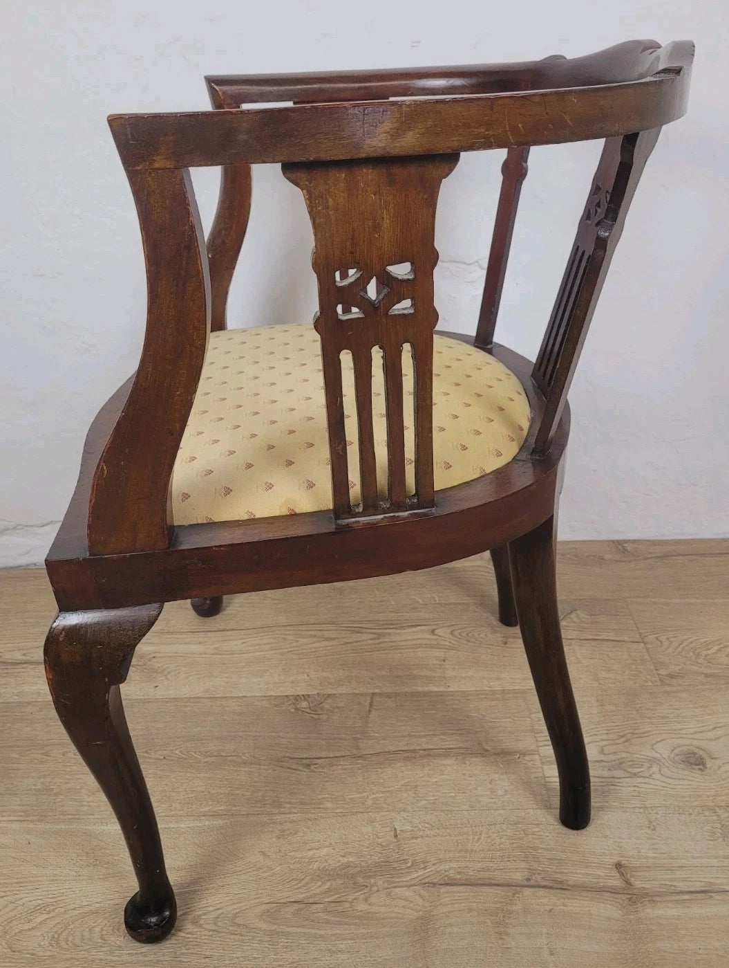 Edwardian Bedroom Elbow Chair Cushion Pierced Back Upholstered Postage Available