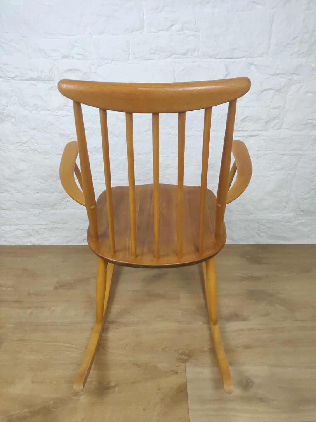 Rocking Chair Ercol 428 Quaker 1970's Vintage Beech Delivery Available