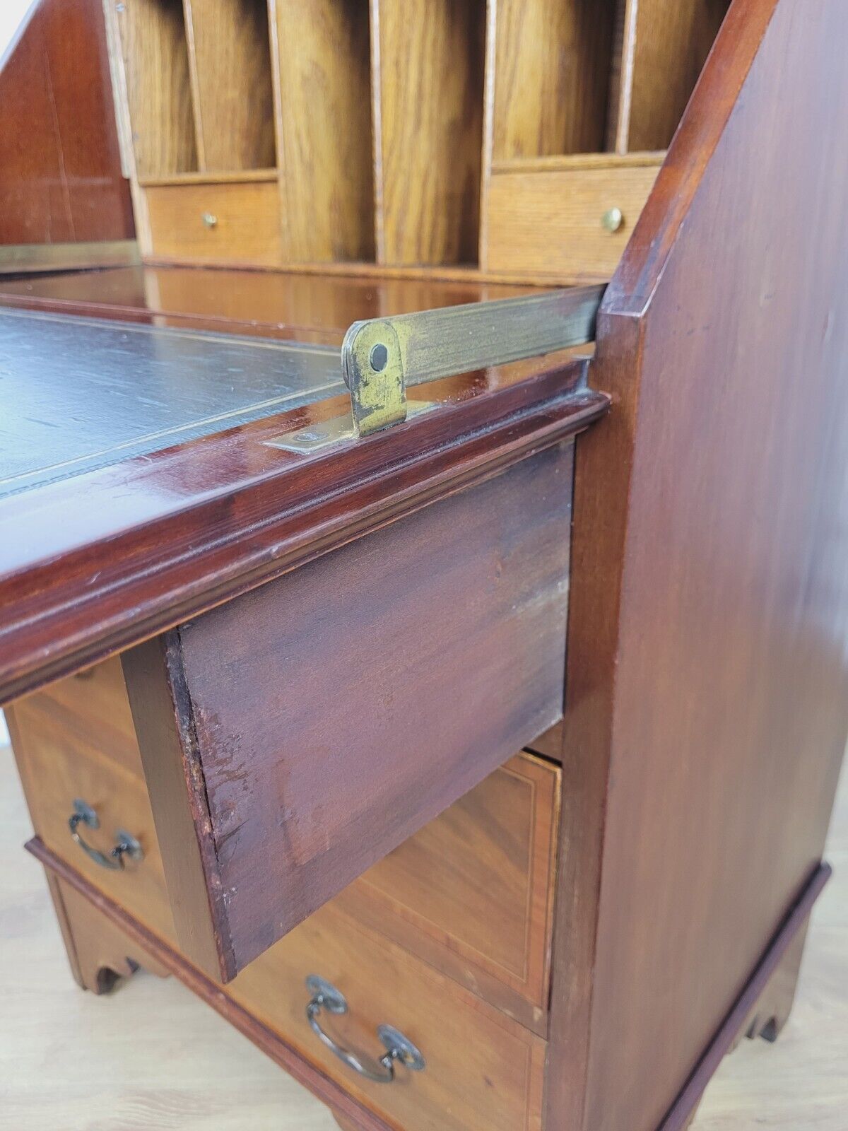 Edwardian Writing Bureau Satinwood Crossbanded Inlaid Leather Delivery Available