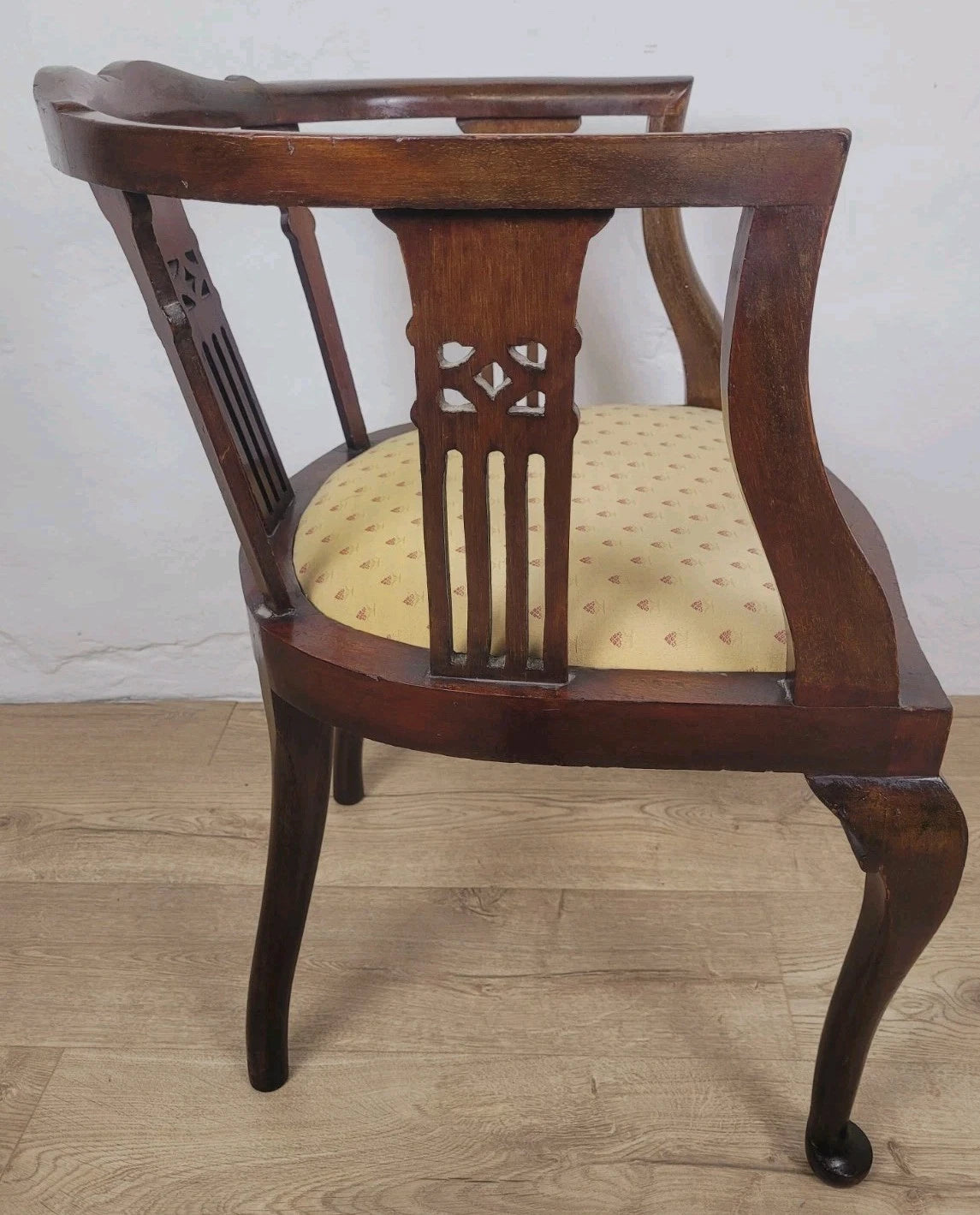 Edwardian Bedroom Elbow Chair Cushion Pierced Back Upholstered Postage Available