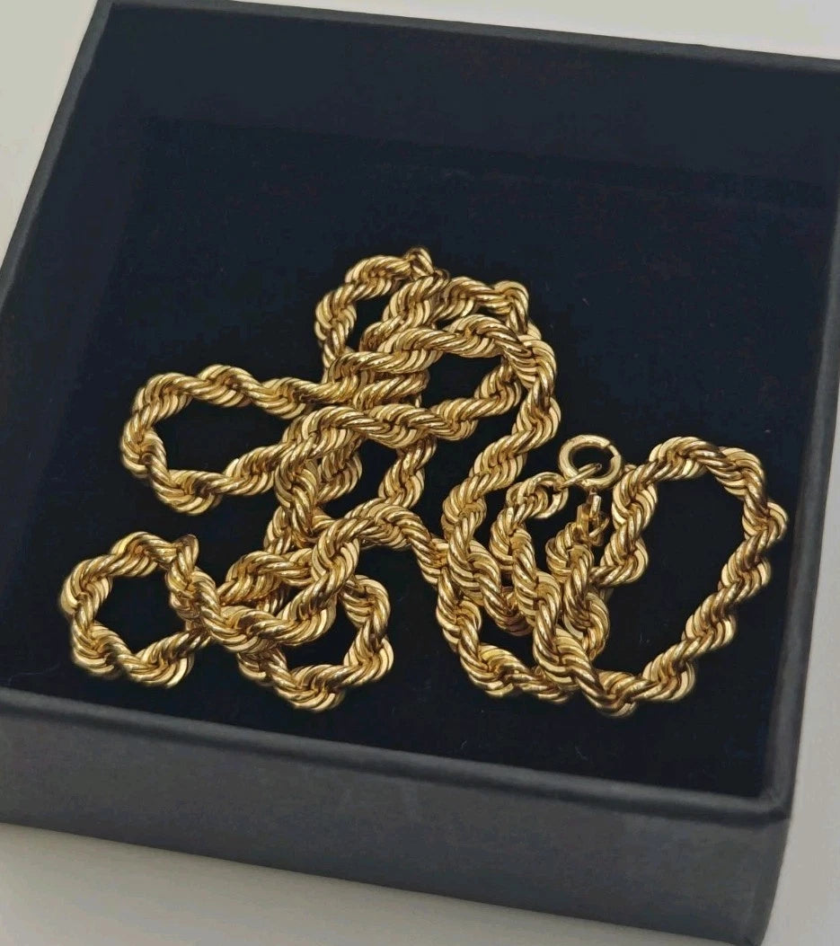 18ct Yellow Gold Rope Twist Necklace 18.5" Postage Available
