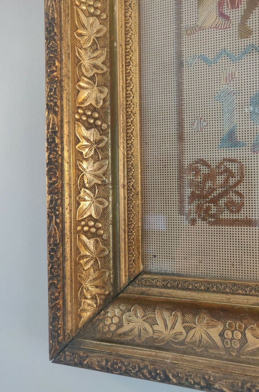 Gilt Framed Victorian Tapestry Floral Wall Mounted Antique Postage Available