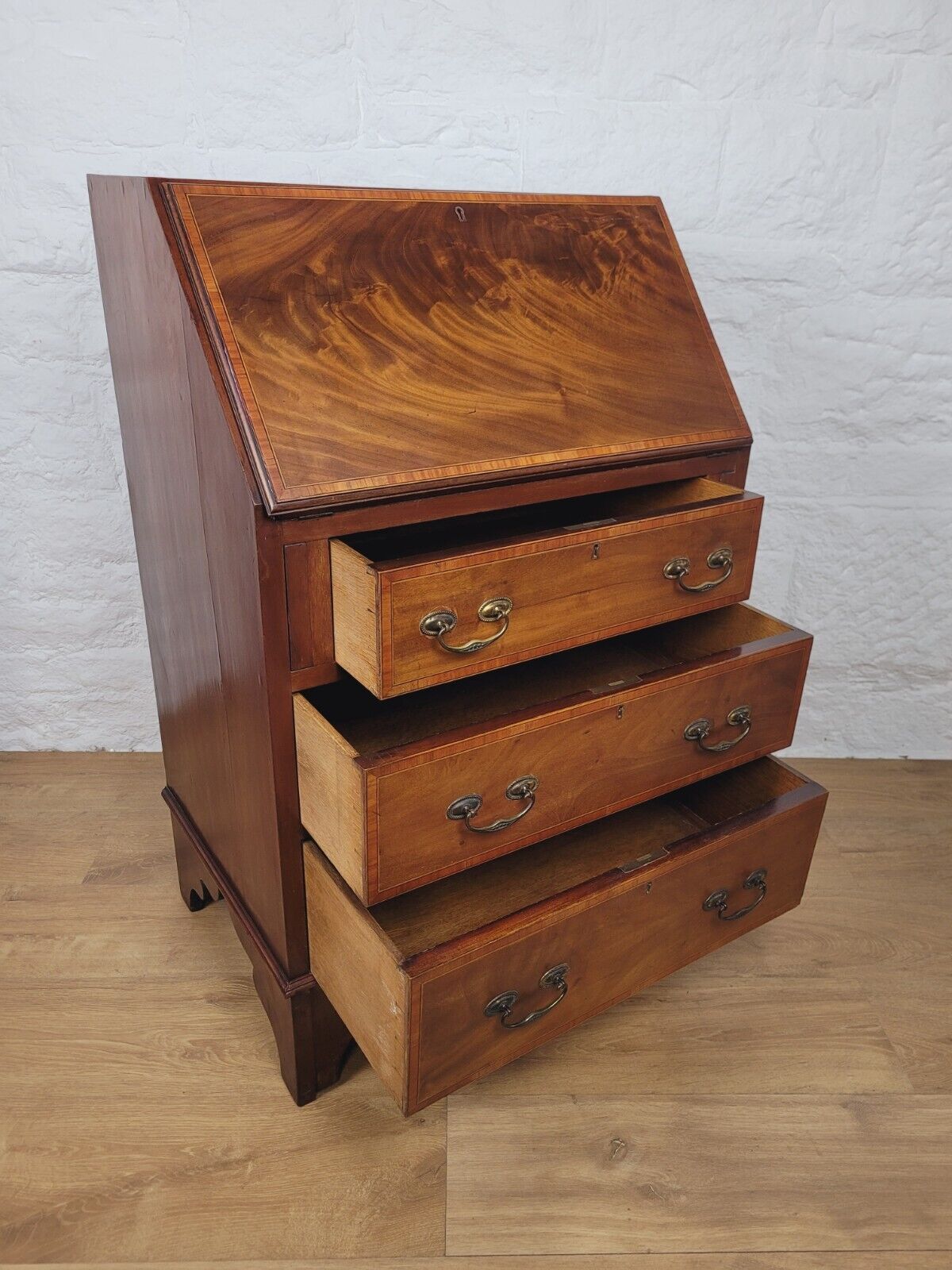 Edwardian Writing Bureau Satinwood Crossbanded Inlaid Leather Delivery Available