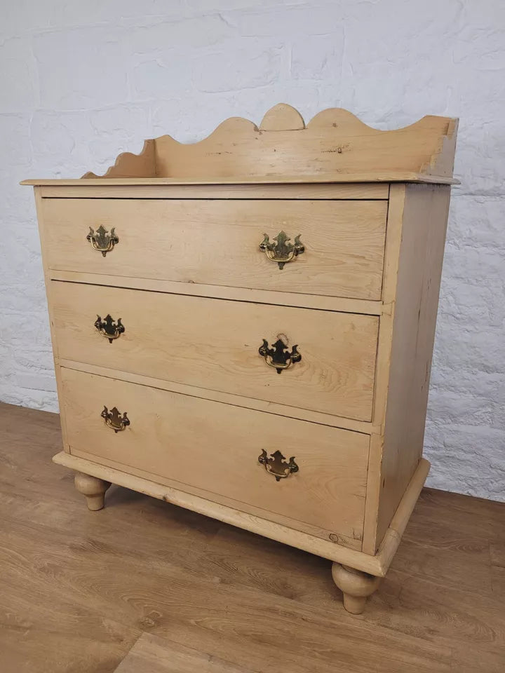 Country Chest Of Drawers Pine Gallery Brass Handles Vintage Delivery Available