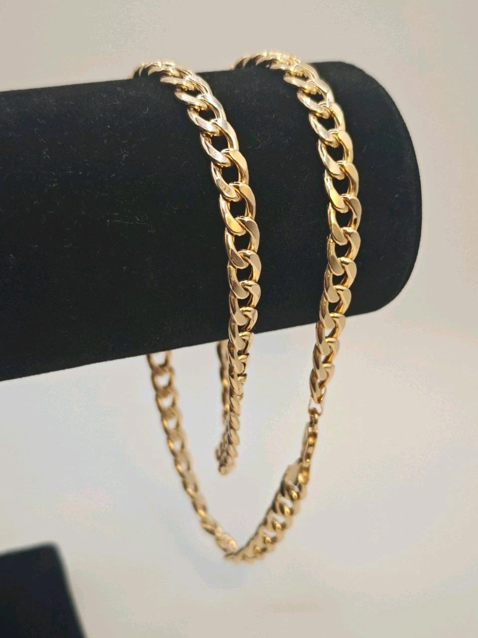 9ct Gold Necklace Curb Link 20" Yellow Gold 14.7 Grams Postage Available
