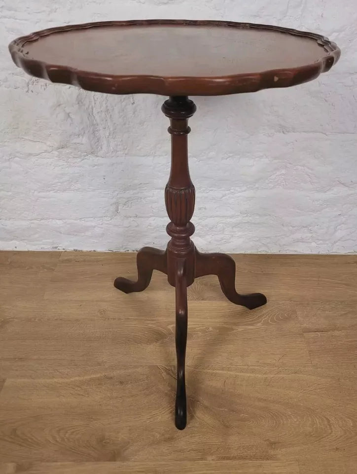 Piecrust Tripod Wine Table Fluted Leg Mahogany Vintage Postage Available