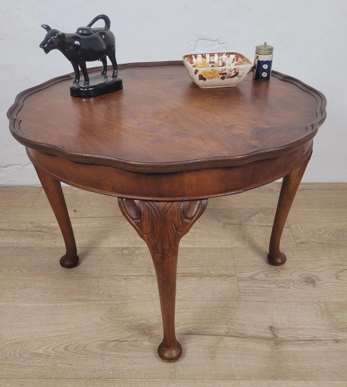Walnut Coffee Side Table Circular Scalloped Cabriole Carved Postage Available