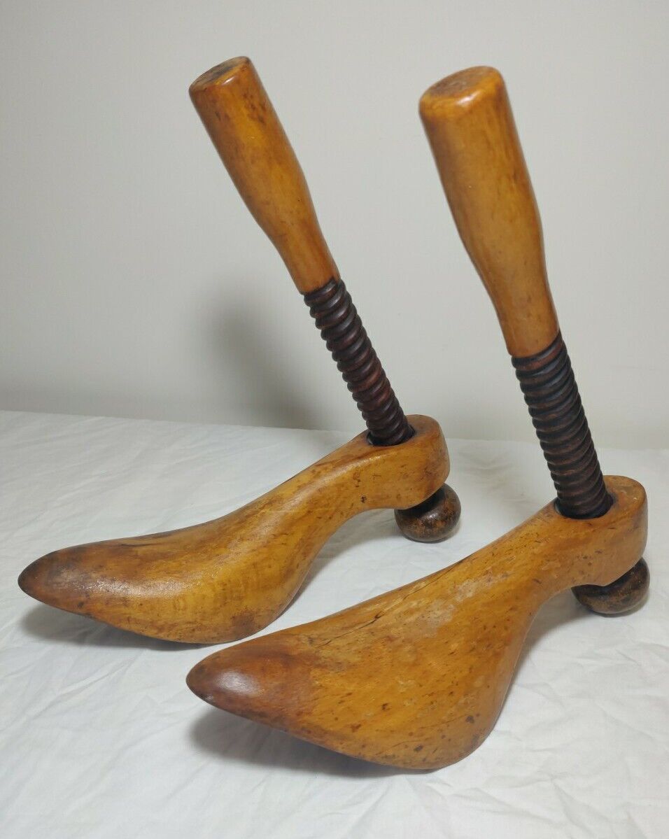 Vintage Turnable Shoe Tree Last Set Original Oak Postage Available