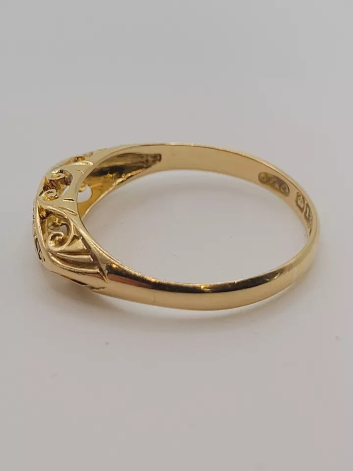 Gold Five Diamond Ring 18ct Edwardian Postage Available