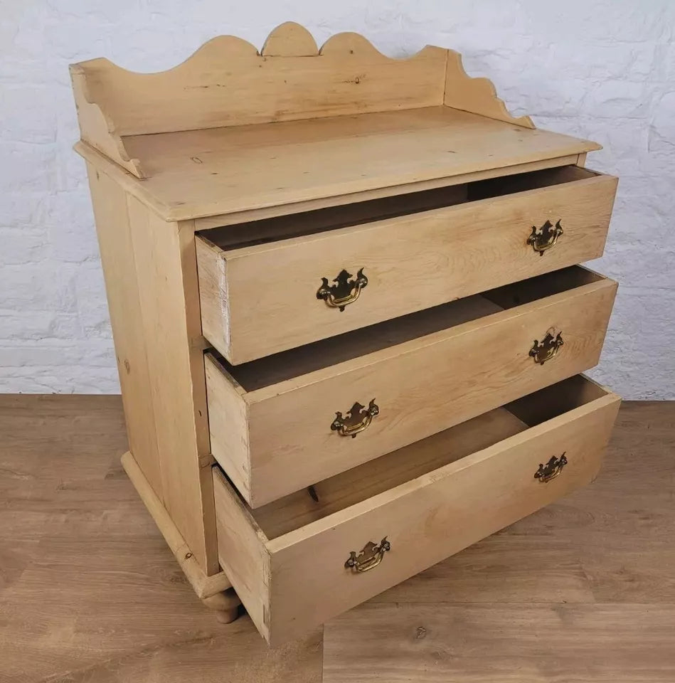 Country Chest Of Drawers Pine Gallery Brass Handles Vintage Delivery Available