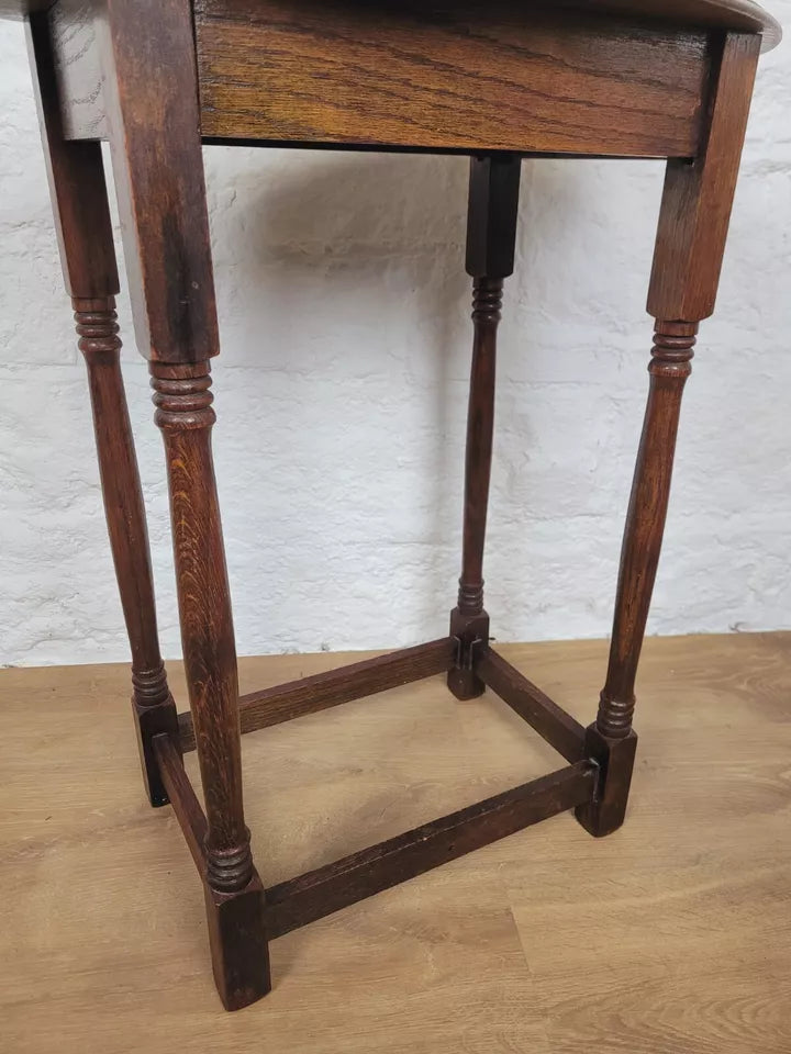 Edwardian Oval Side Table Hall Turned Legs Mahogany English Postage Available