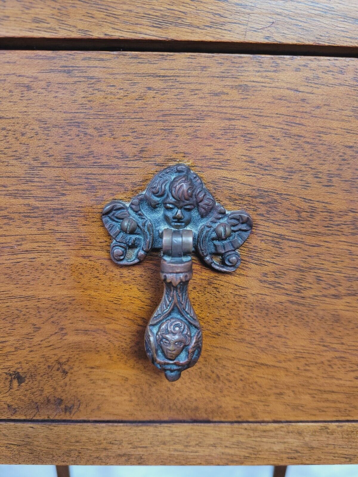 Carved Shell Side Table Victorian Queen Anne Mahogany Drawer Delivery Available