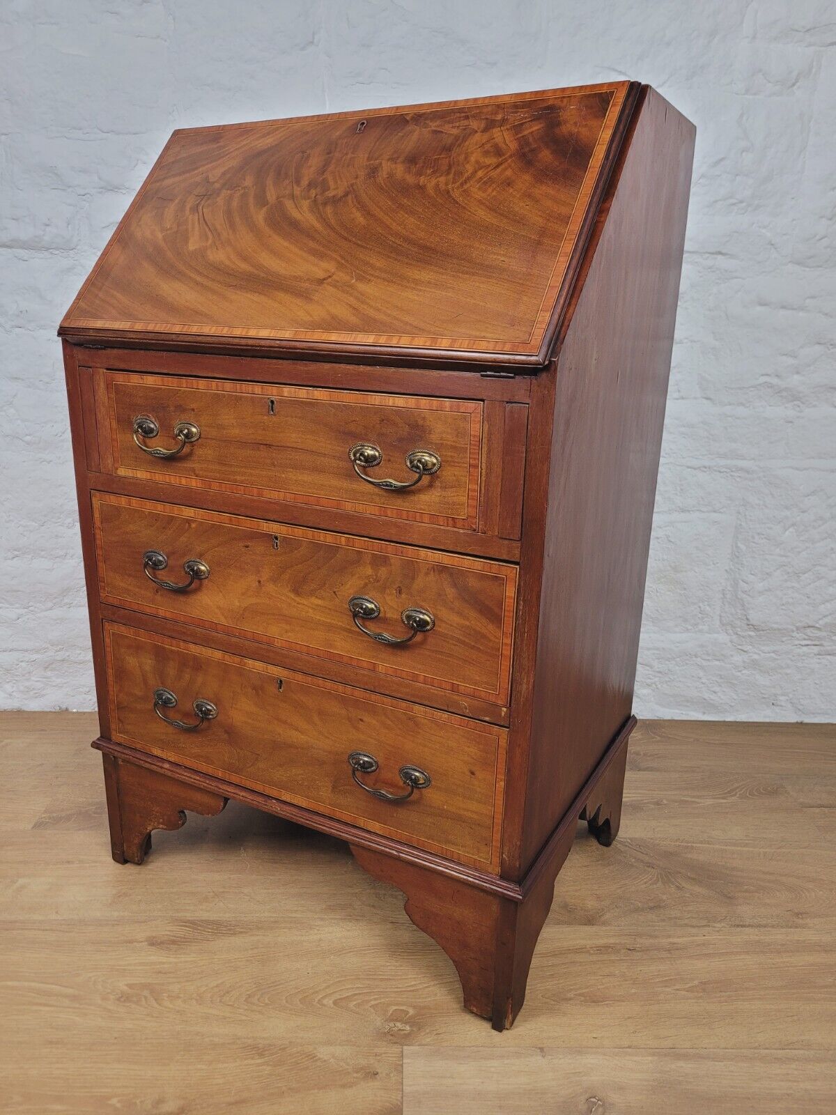 Edwardian Writing Bureau Satinwood Crossbanded Inlaid Leather Delivery Available