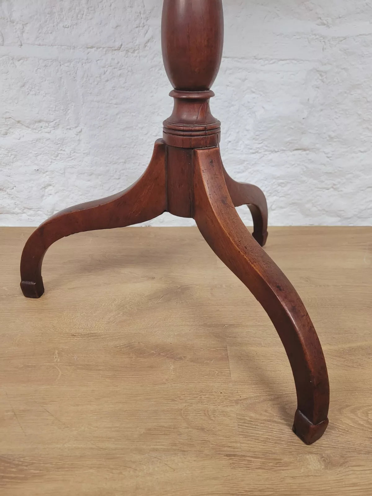 Georgian Tripod Side Table English Circular c.1800 Mahogany Postage Available