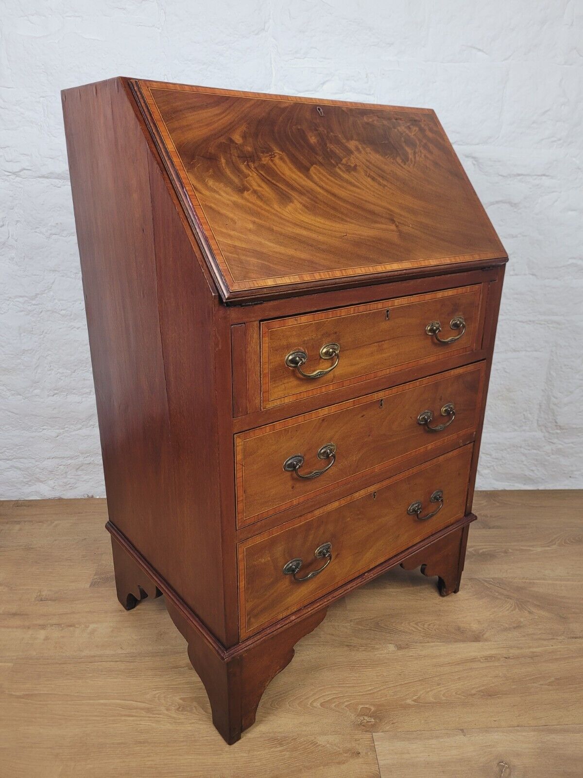 Edwardian Writing Bureau Satinwood Crossbanded Inlaid Leather Delivery Available