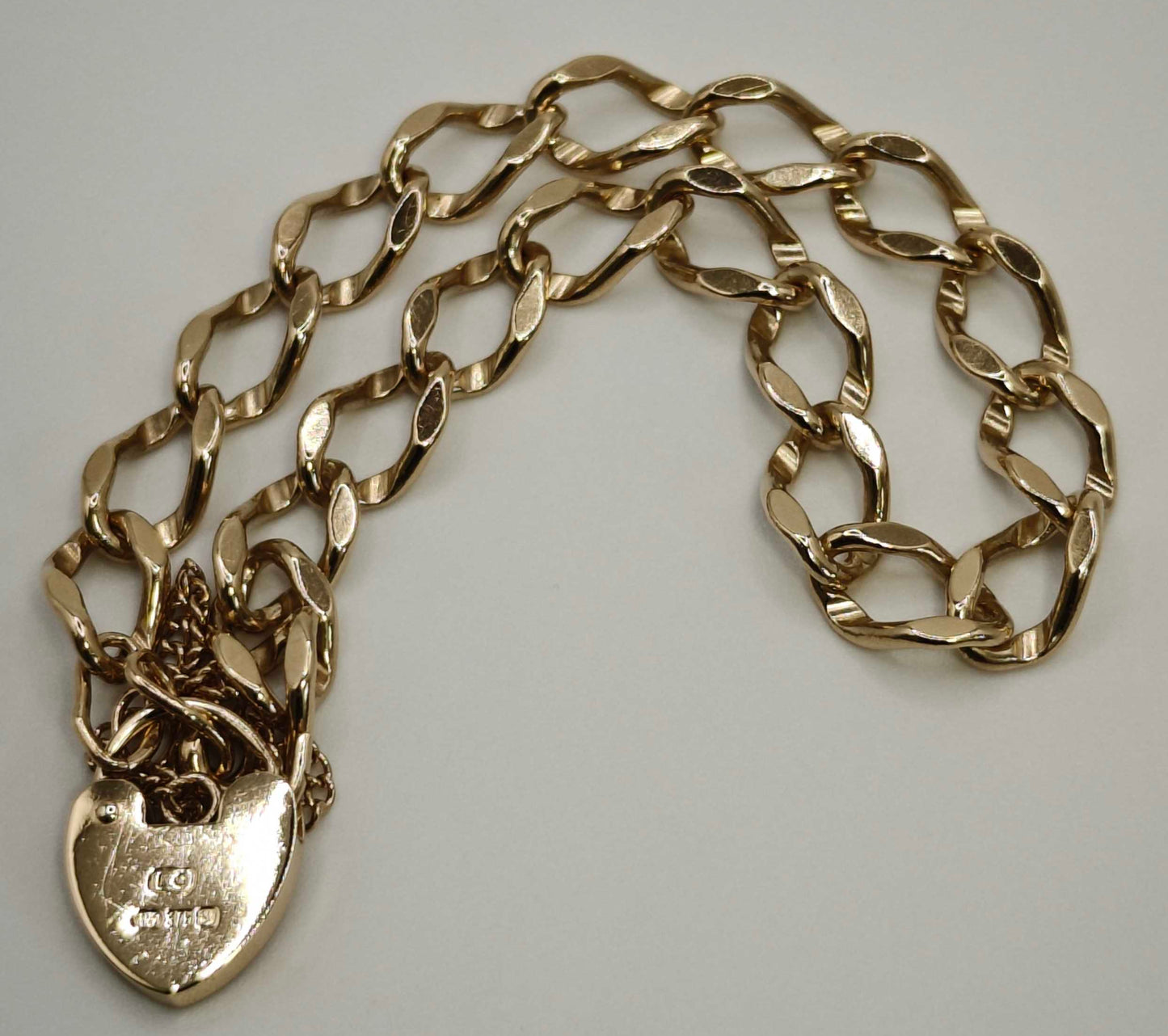 Padlock Heart Bracelet 9ct Gold Curb Link Charm 7.8" Unisex Postage Available