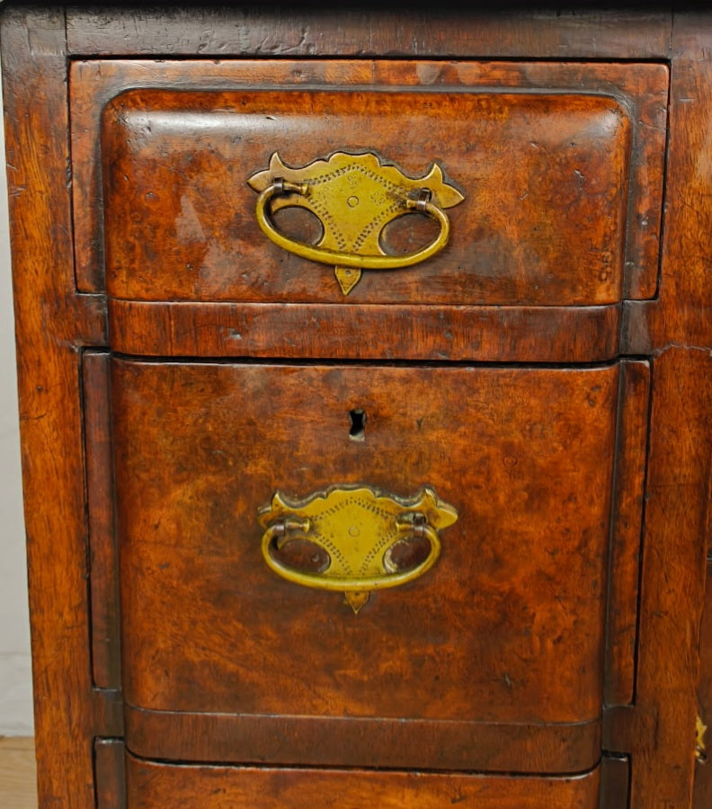 Knee Hole Writing Desk Walnut Key & Lock 18th-Century Style Delivery Available