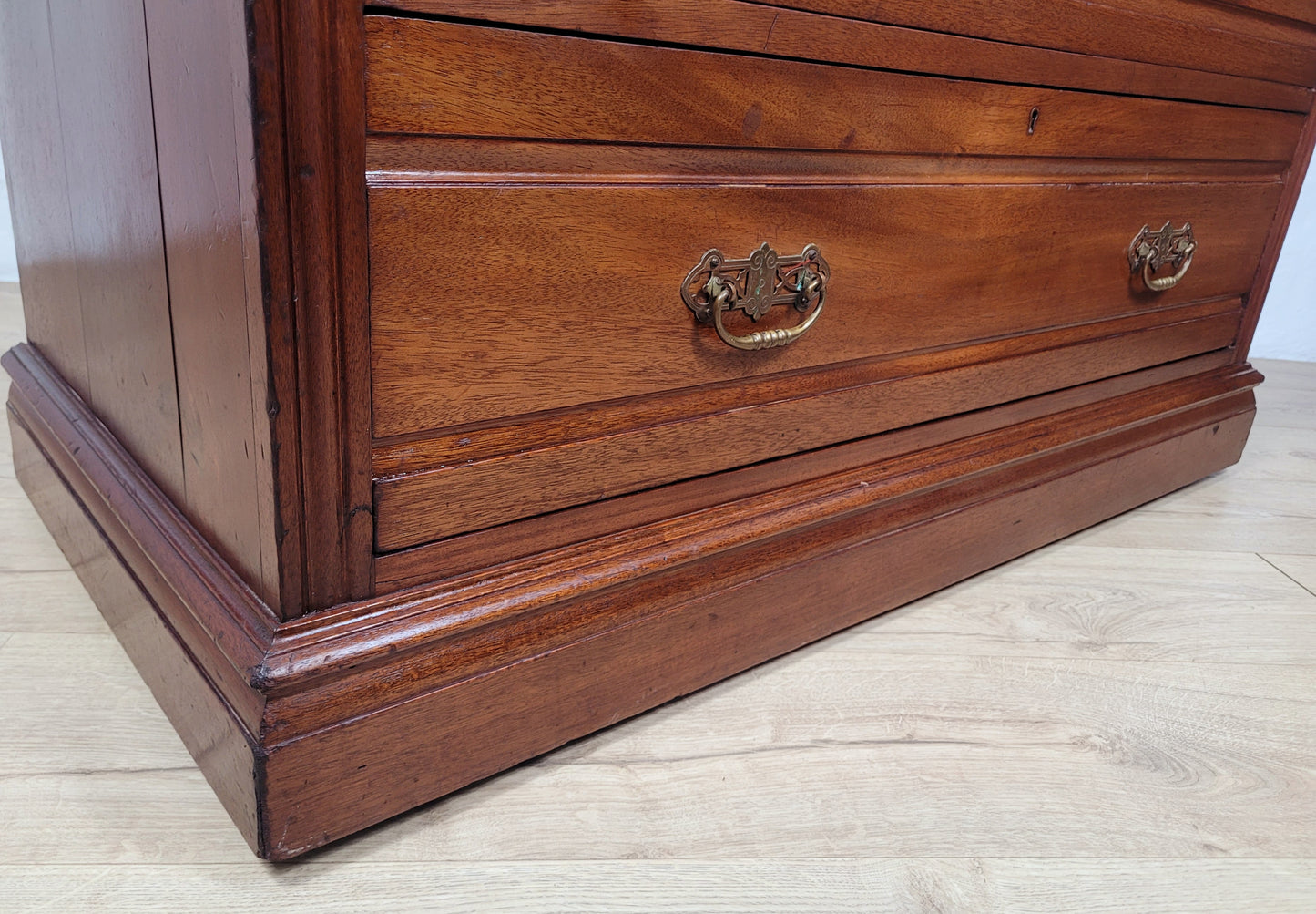 Edwardian Chest of Drawers Walnut 2 Over 3 1910s Drop Handles Delivery Available